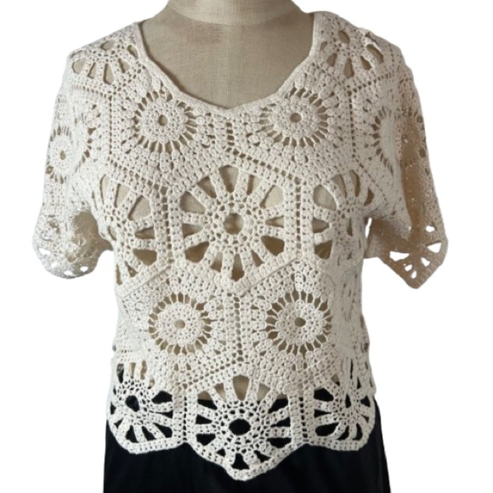 Rebellion Cream Crochet Crop Top small 100% cotton boho hippie grandma cottage